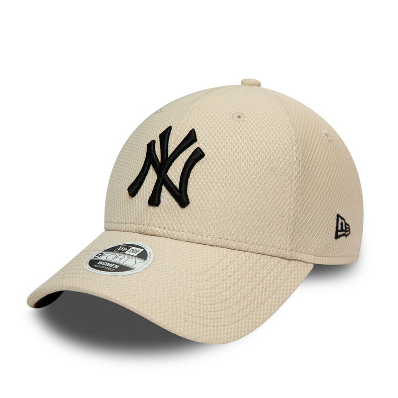 MLB New York Yankees Womens Diamond Era 9forty Cap