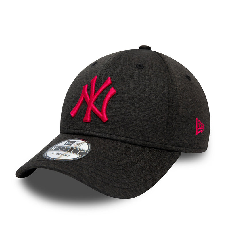 MLB New York Yankees Shadow Tech 9forty Cap