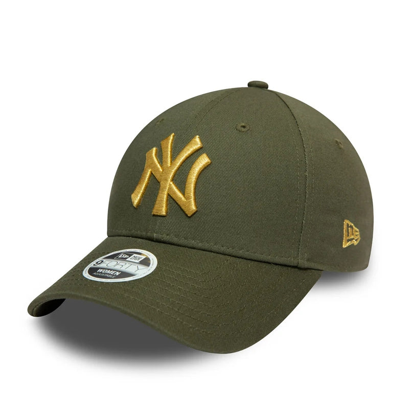MLB New York Yankees Womens Metallic 9forty Logo Cap
